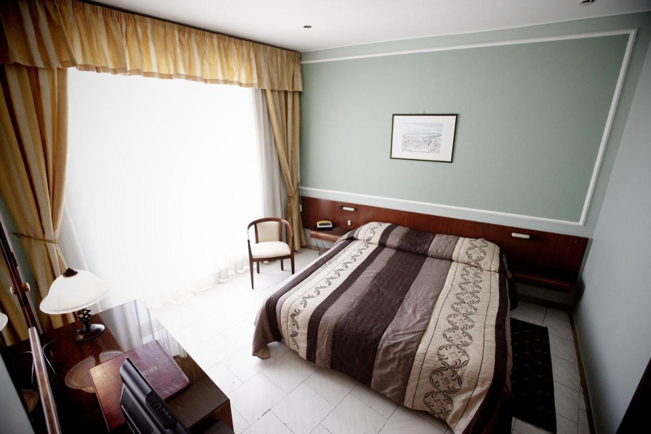 Hotel Continental Taormina Room photo